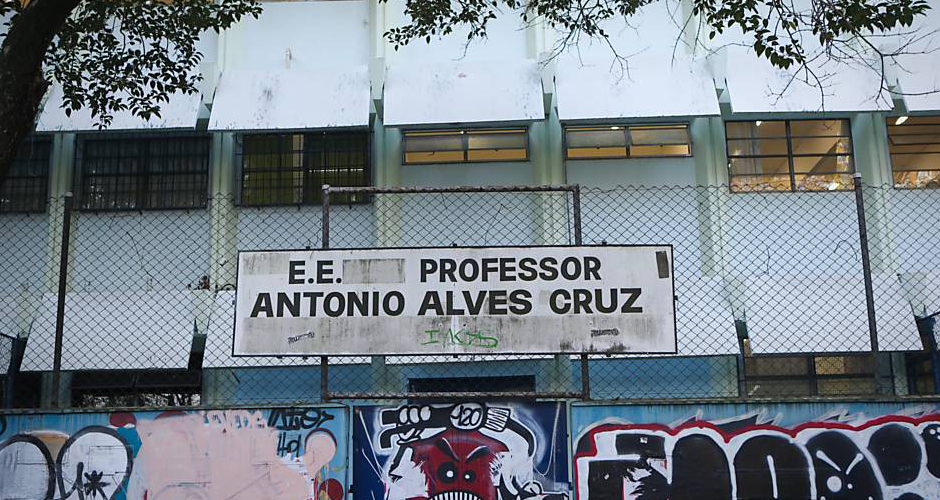3- Escola Estadual Professor Antônio Alves Cruz - São Paulo (SP)